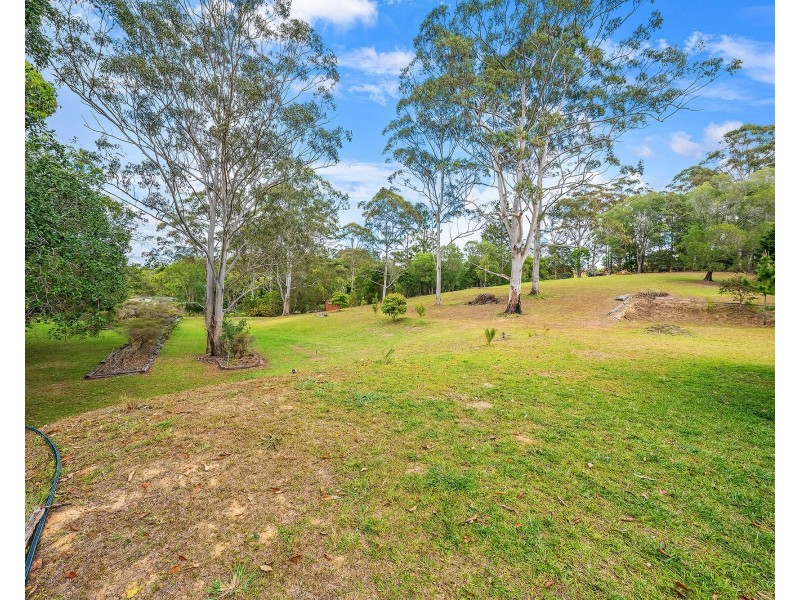 25 Karawatha Drive, Currumbin Waters QLD 4223