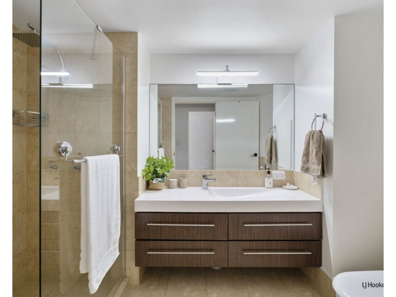 12/14 Jefferson Lane, Palm Beach QLD 4221