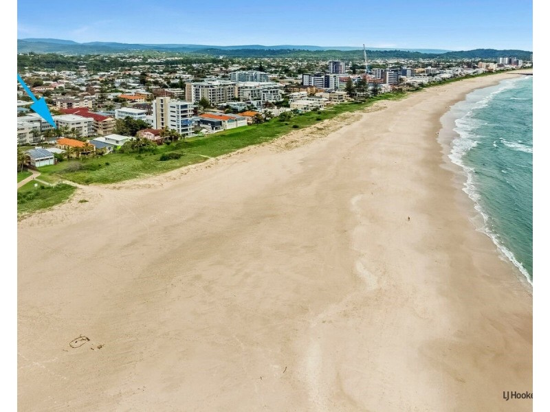 12/14 Jefferson Lane, Palm Beach QLD 4221