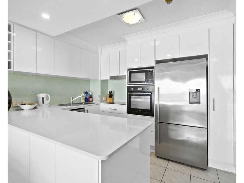 9c/969 Gold Coast Highway, Palm Beach QLD 4221
