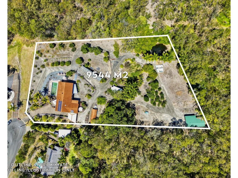 9 Akama Court, Mudgeeraba QLD 4213