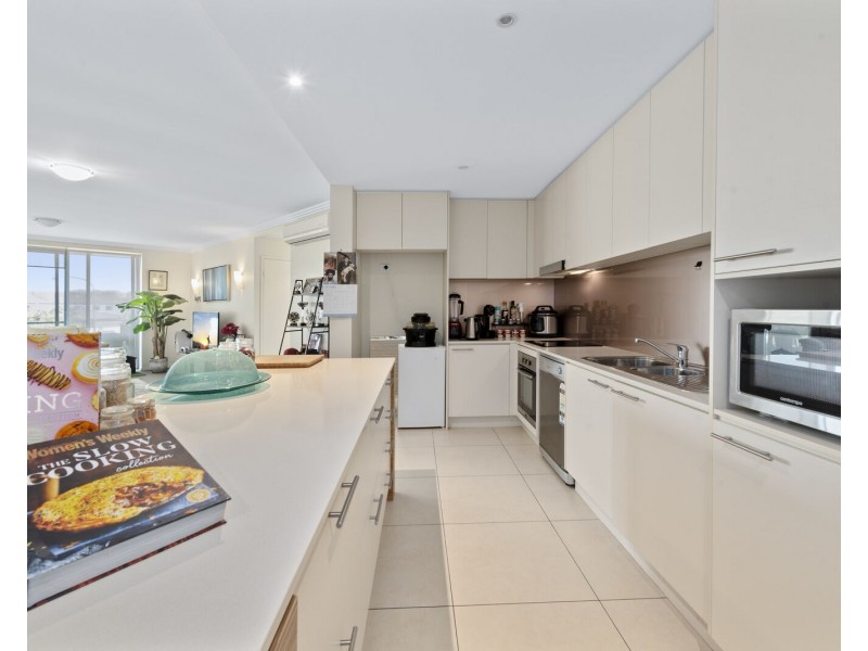 36/1 Lakefront Crescent, Varsity Lakes QLD 4227