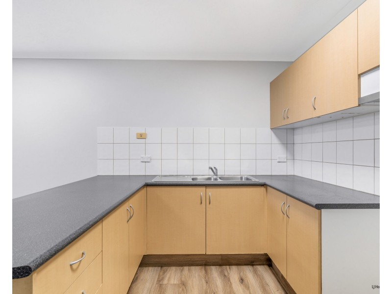 10/12-14 Musgrave Street, Coolangatta QLD 4225