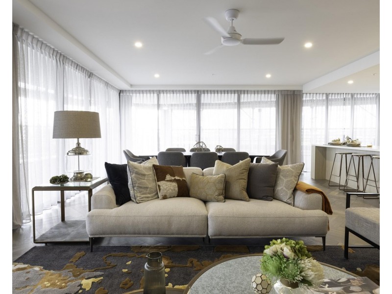 1701/6-8 Sickle Avenue, Hope Island QLD 4212