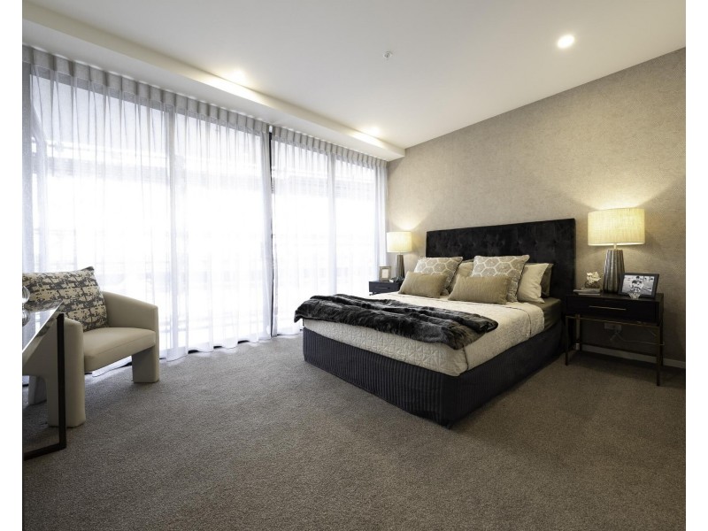 1701/6-8 Sickle Avenue, Hope Island QLD 4212