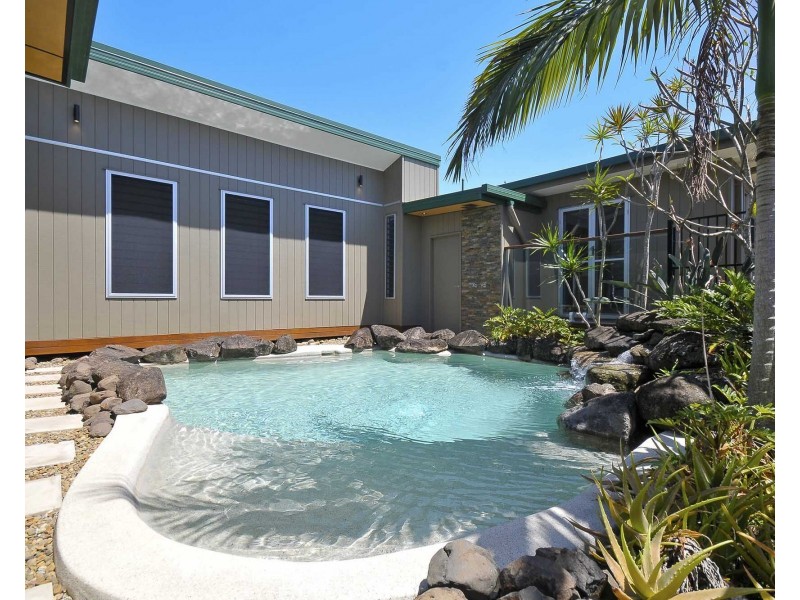 80 Third Avenue, Palm Beach QLD 4221