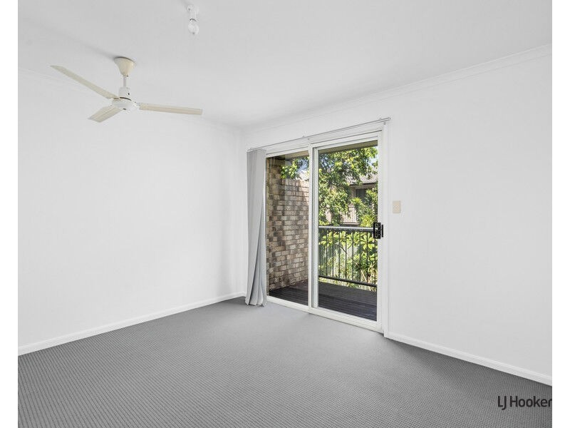 28/42 Murev Way, Carrara QLD 4211