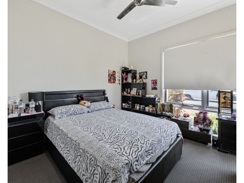 7811 Pavilions Close, Hope Island QLD 4212