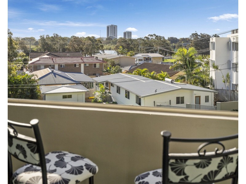 2/11 Panorama Drive, Currumbin QLD 4223