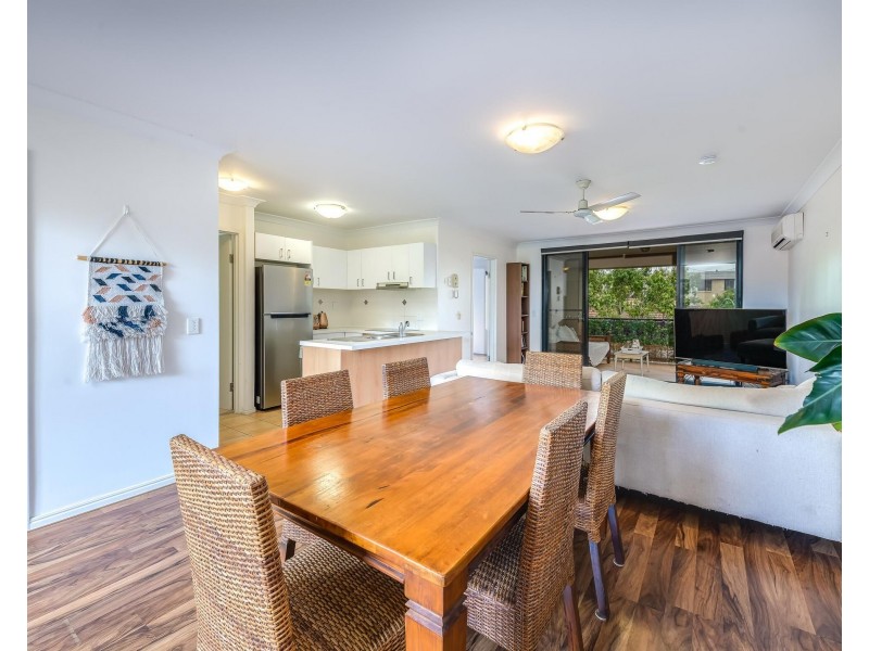 15/4 Mawarra Street, Palm Beach QLD 4221