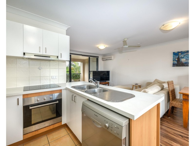 15/4 Mawarra Street, Palm Beach QLD 4221