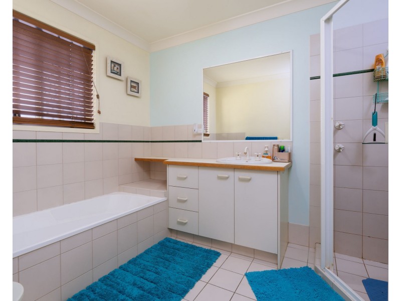 4/132 Cypress Terrace, Palm Beach QLD 4221
