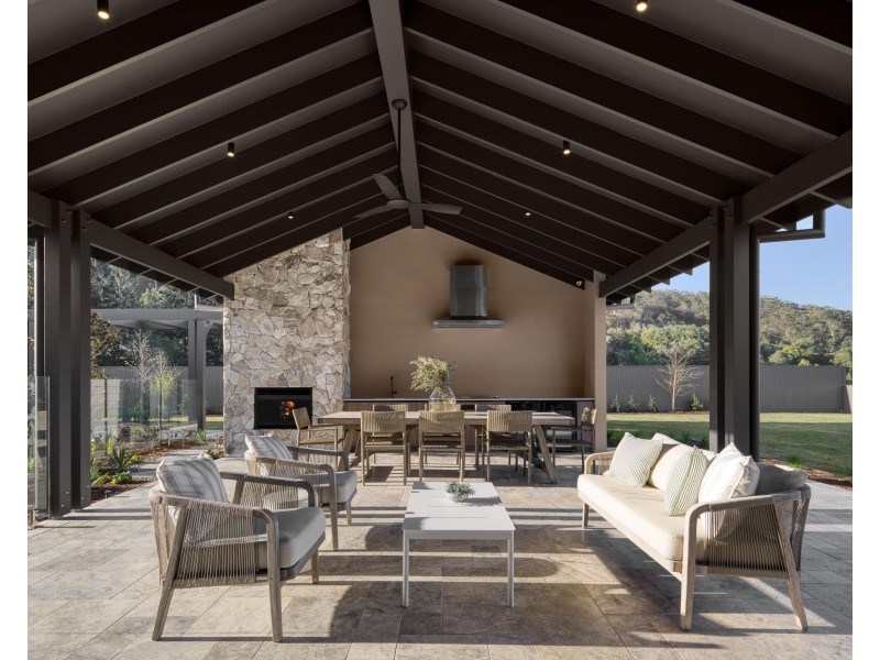 17 Maybree Close, Tallebudgera Valley QLD 4228