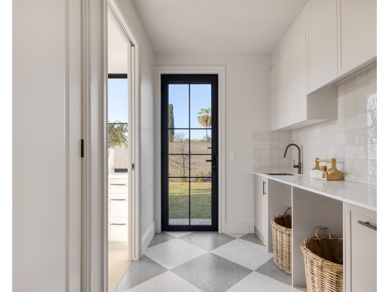 17 Maybree Close, Tallebudgera Valley QLD 4228