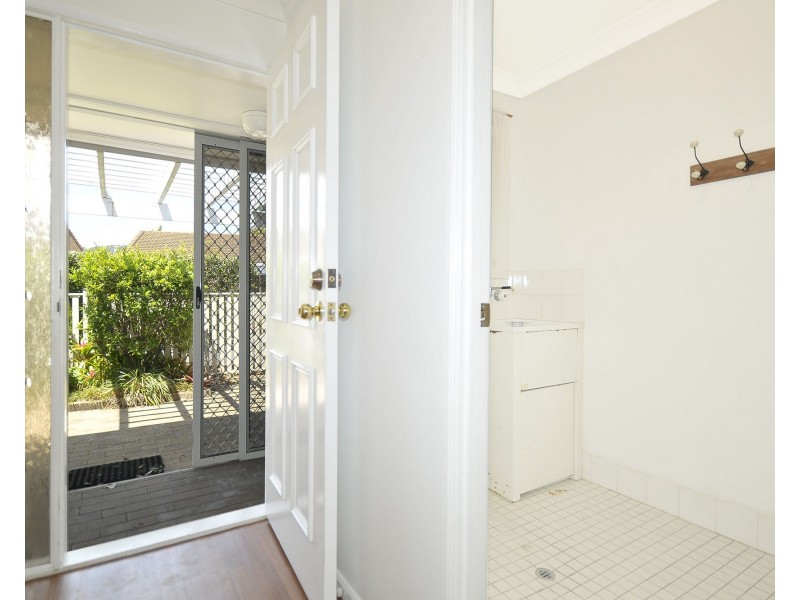 58/154 Currumbin Creek Road, Currumbin Waters QLD 4223