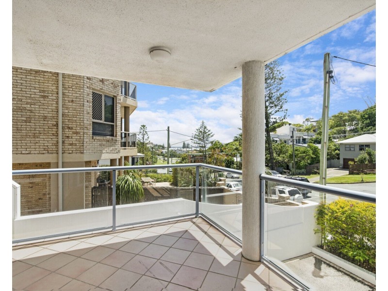 2/8 Teemangum Street, Tugun QLD 4224