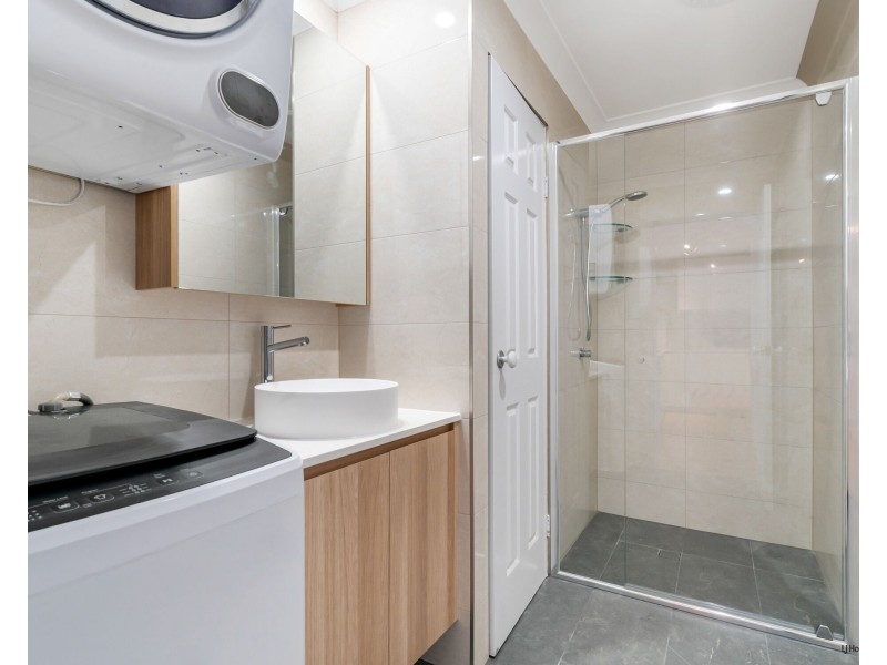 20/9 Ocean Street, Coolangatta QLD 4225