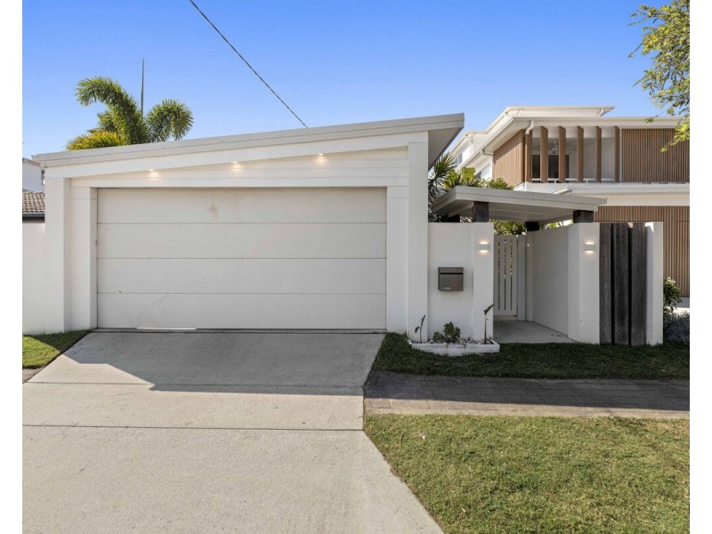 103 Sunshine Parade, Miami QLD 4220