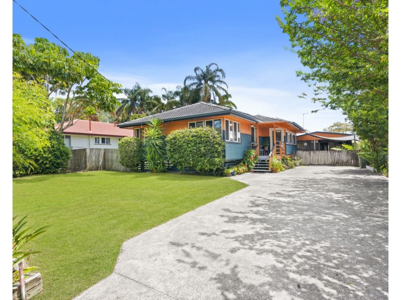 13 Reynton Street, Currumbin Waters QLD 4223