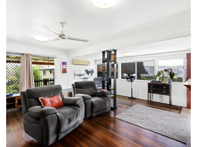 13 Reynton Street, Currumbin Waters QLD 4223