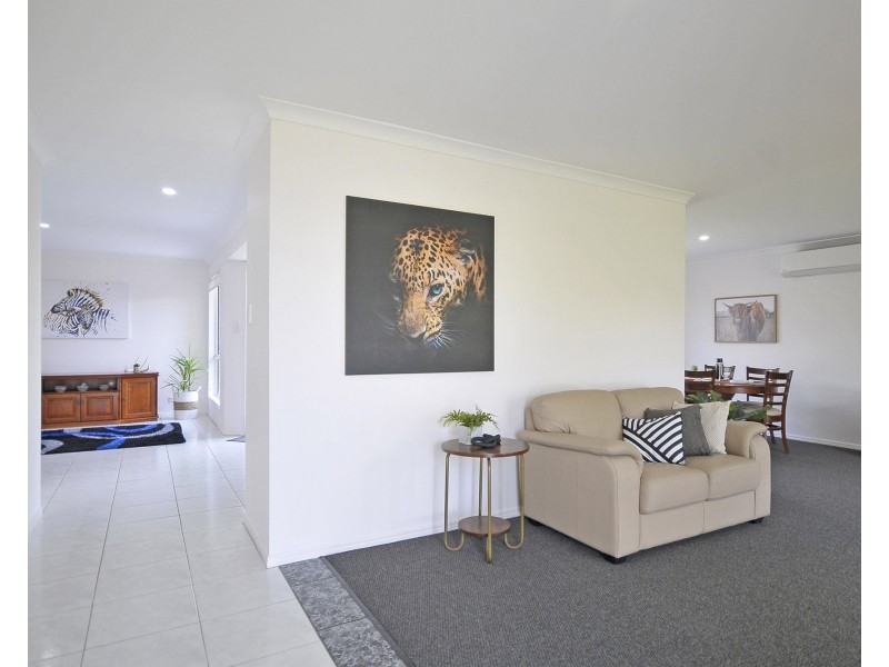 16 Rees Court, Elanora QLD 4221