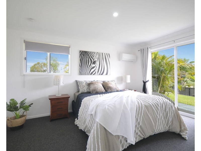 16 Rees Court, Elanora QLD 4221