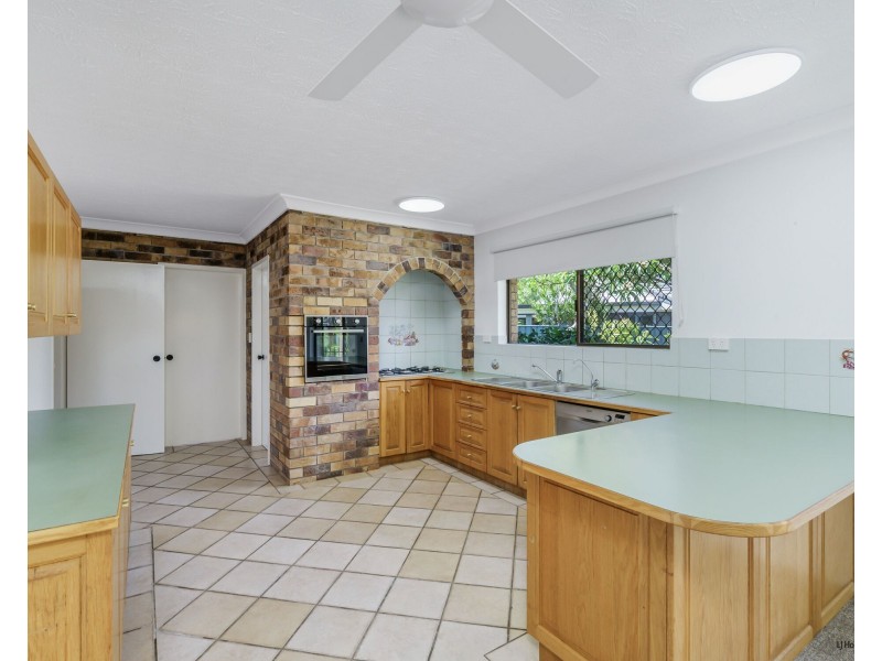 5 Prudhoe Place, Currumbin Waters QLD 4223