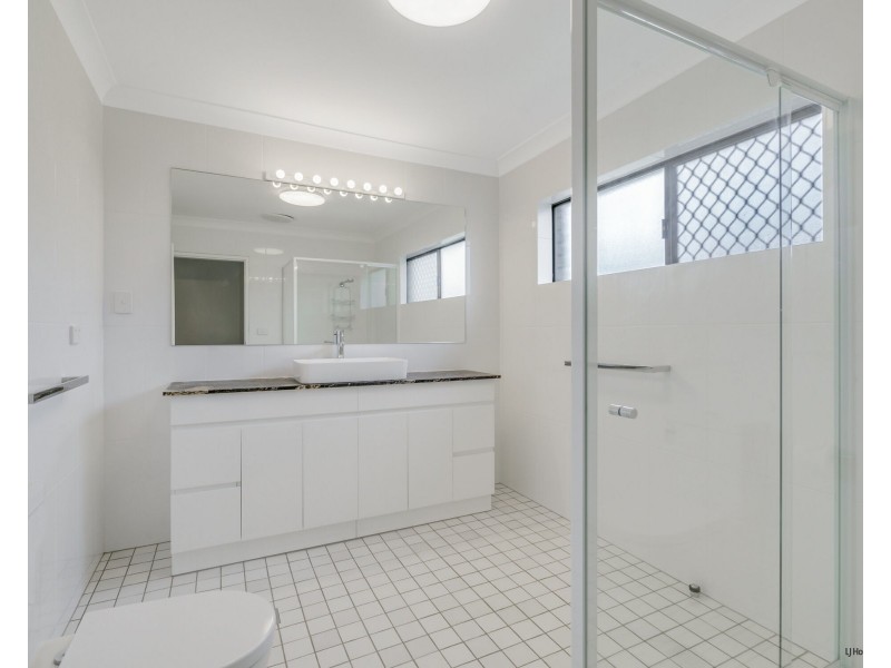 5 Prudhoe Place, Currumbin Waters QLD 4223