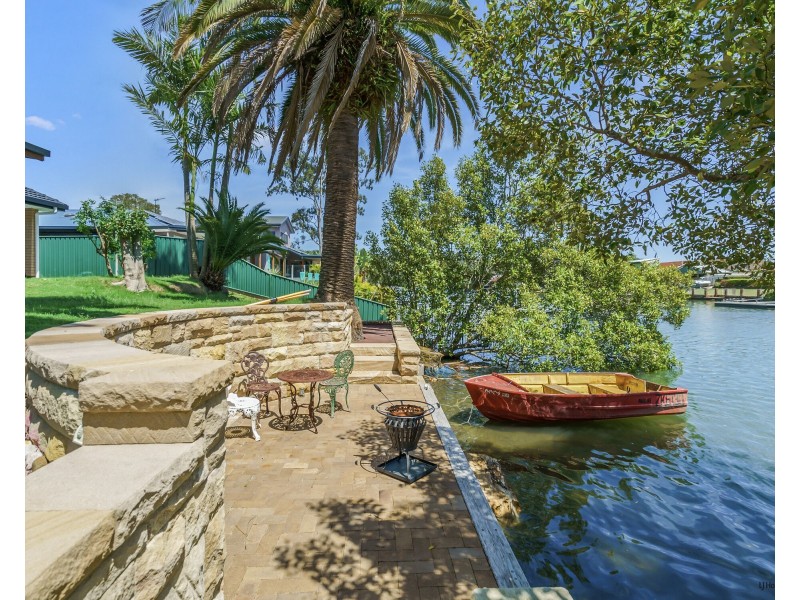 5 Prudhoe Place, Currumbin Waters QLD 4223