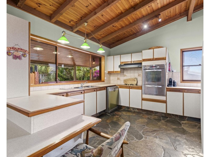 38 Cyclades Crescent, Currumbin Waters QLD 4223