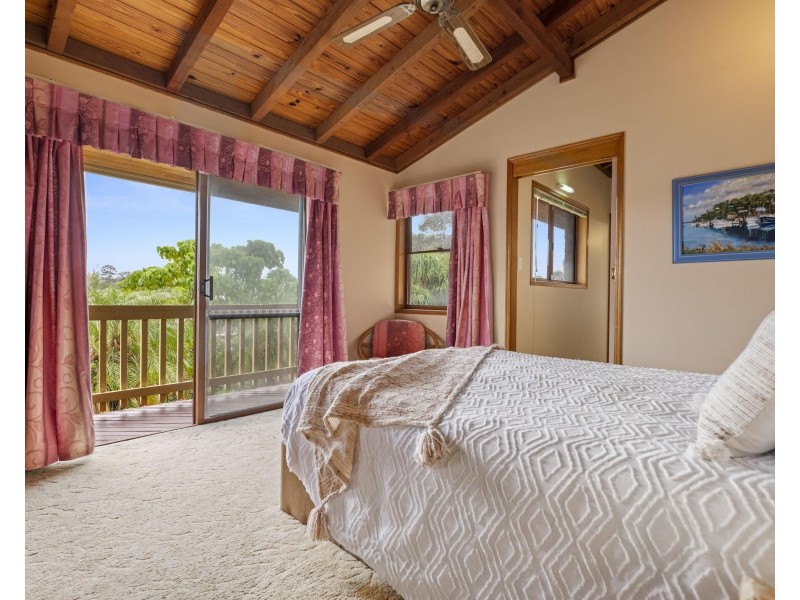 38 Cyclades Crescent, Currumbin Waters QLD 4223