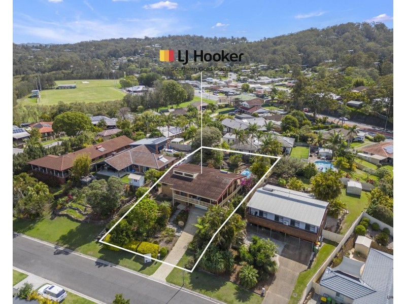 38 Cyclades Crescent, Currumbin Waters QLD 4223
