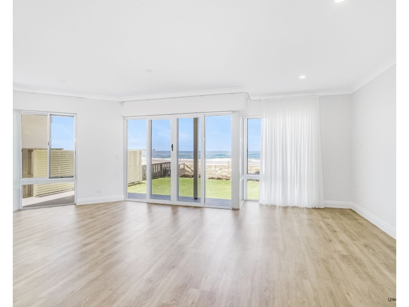 245 Jefferson Lane, Palm Beach QLD 4221