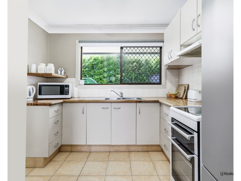 2/29 Leyte Avenue, Palm Beach QLD 4221