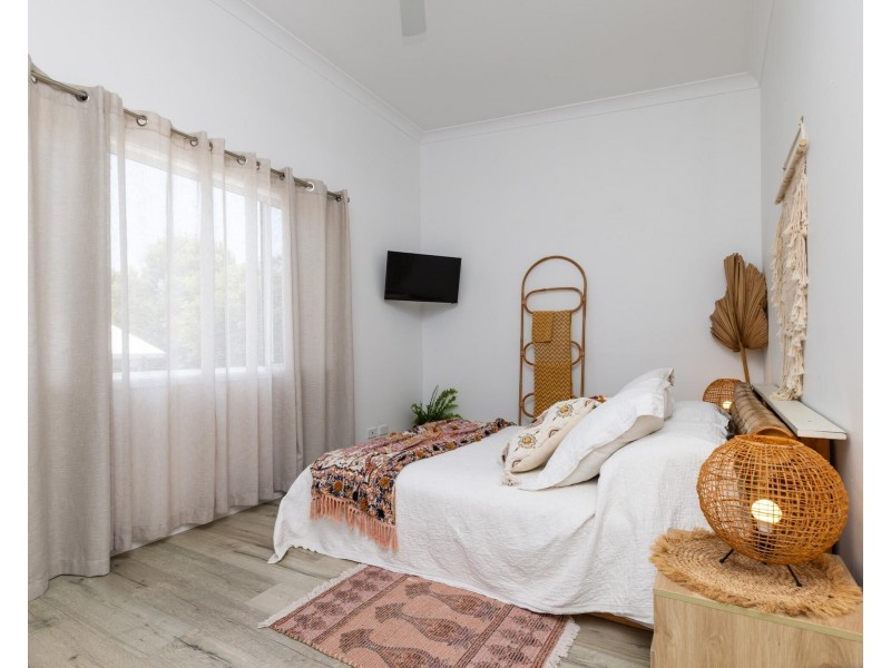 2/65 Leyte Avenue, Palm Beach QLD 4221