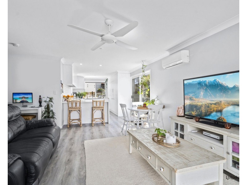 2/103 Laguna Avenue, Palm Beach QLD 4221