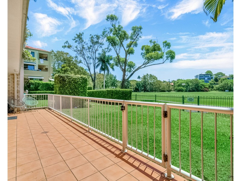 2/29-31A Dixon Street, Coolangatta QLD 4225