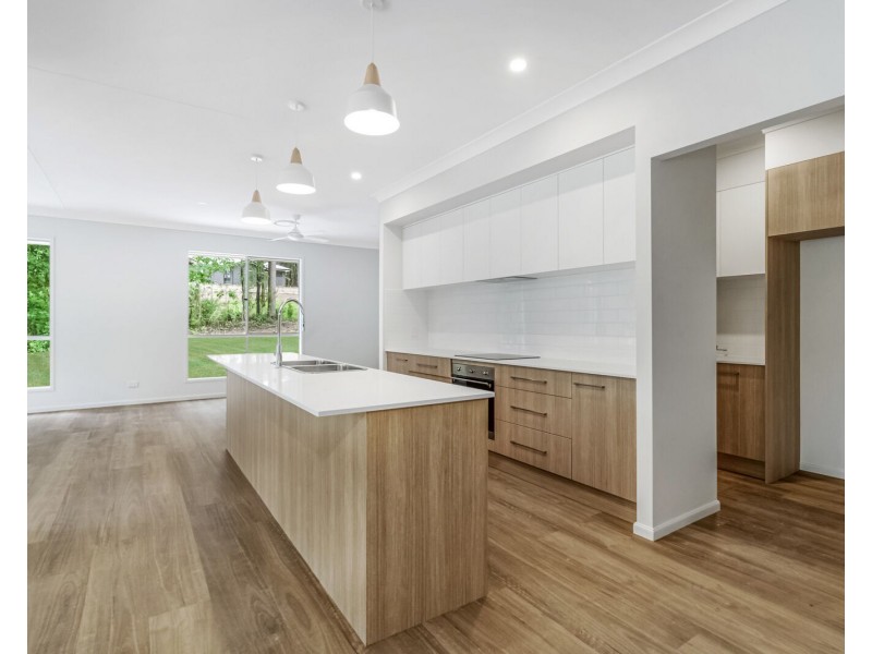262B Rosemount Drive, Willow Vale QLD 4209
