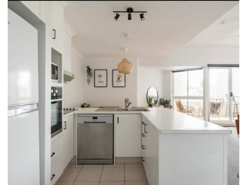 22/14 Jefferson Lane, Palm Beach QLD 4221