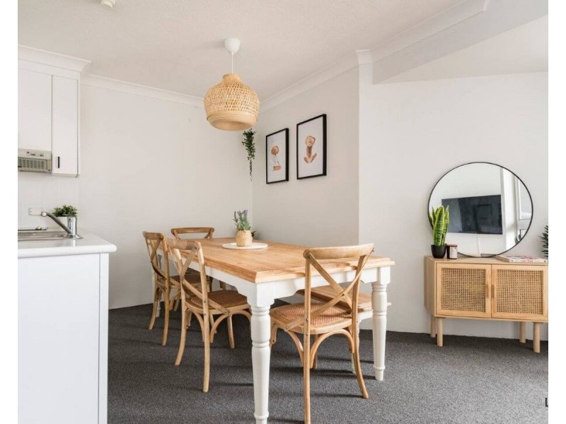 22/14 Jefferson Lane, Palm Beach QLD 4221