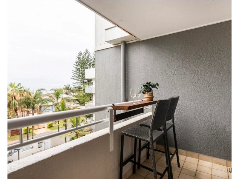 22/14 Jefferson Lane, Palm Beach QLD 4221