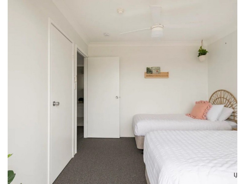 22/14 Jefferson Lane, Palm Beach QLD 4221