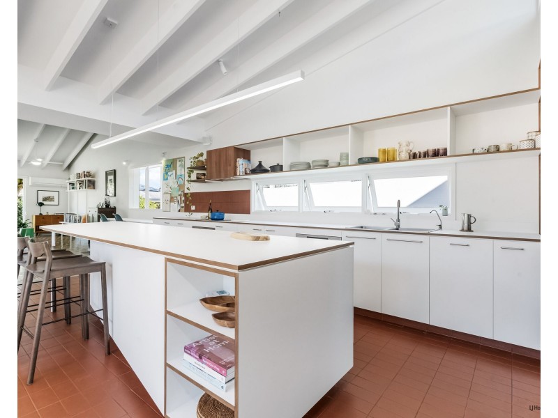 24 Bluejay Street, Burleigh Waters QLD 4220