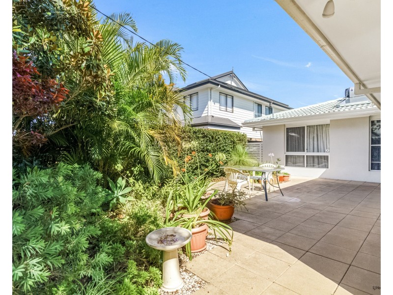 30 Barracuda Court, Palm Beach QLD 4221