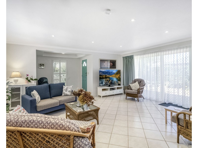 30 Barracuda Court, Palm Beach QLD 4221
