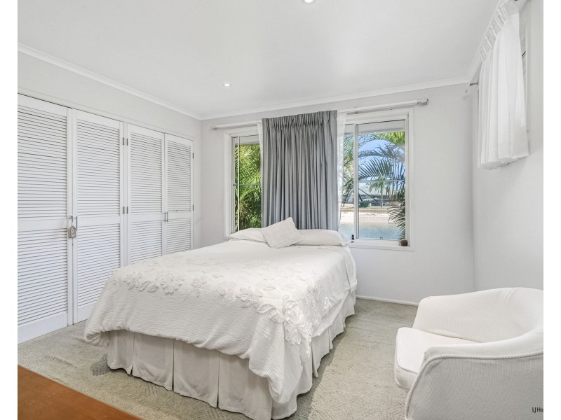 30 Barracuda Court, Palm Beach QLD 4221