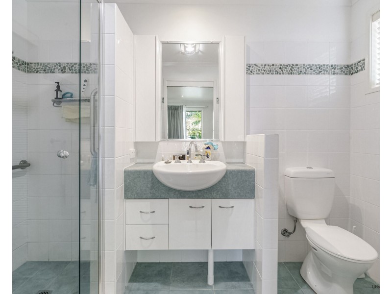 30 Barracuda Court, Palm Beach QLD 4221