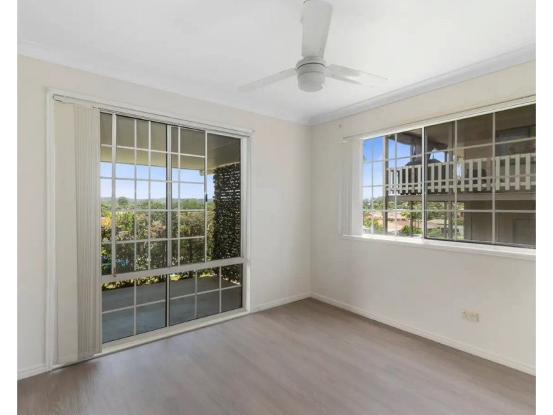 24 Zinnea Street, Elanora QLD 4221