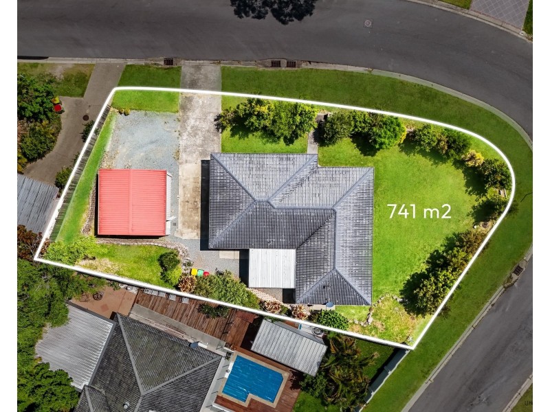 10 Bronhill Street, Currumbin Waters QLD 4223