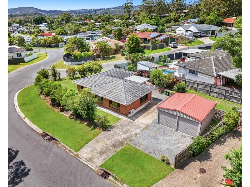 10 Bronhill Street, Currumbin Waters QLD 4223